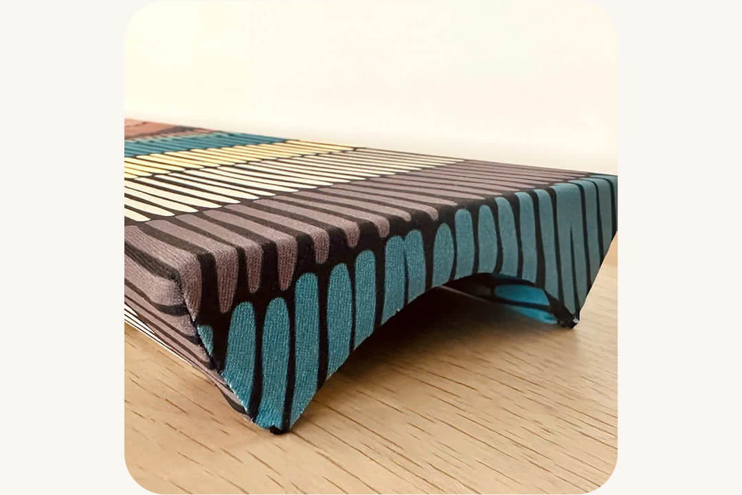 Quality of a Skiniplay cover for Bang & Olufsen Beolab 800 speaker